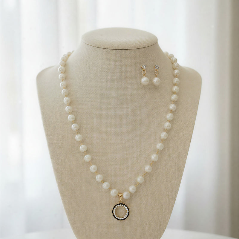 Signature Royal Gold-Tone Mala – Elegant Multi-Layered Bead Statement Necklace).