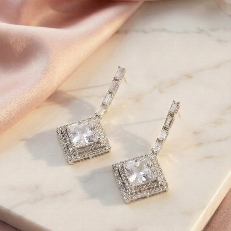 Majestic Emerald Square Halo Earrings – Luxury Geometric Crystal Dangles