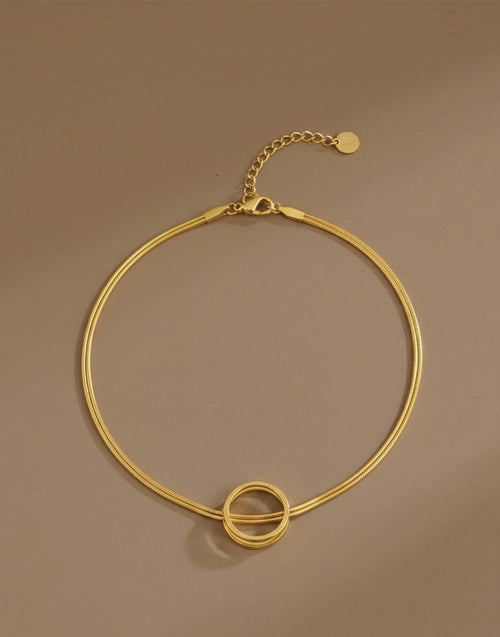 Classic Sleek Rope brecelete – High-Polish Metallic Essential