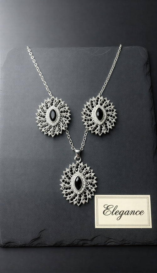 Luxury Black Clover Jewelry Set | Gold Plated Necklace & Stud Earrings