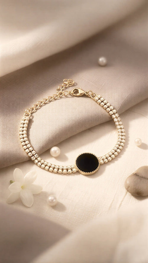 Bold Black Onyx Circular Bracelet – Luxury Dual-Strand Gold Wristwear with Adjustable Secure Clasp