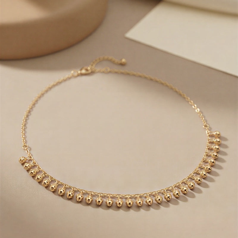 Shimmering Crystal Wing Necklace – Delicate Gold-Finish Chain with Tear-Drop Gemstone Accent