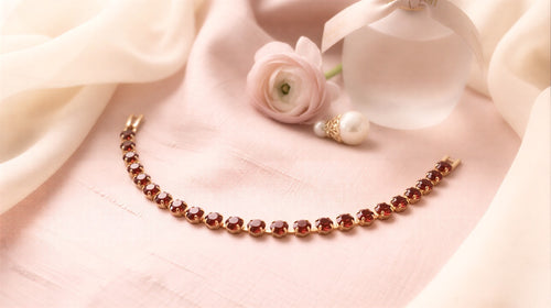 Premium Crystal Tennis Bracelet – High-Shine Gold Finish Fashion Jewelry