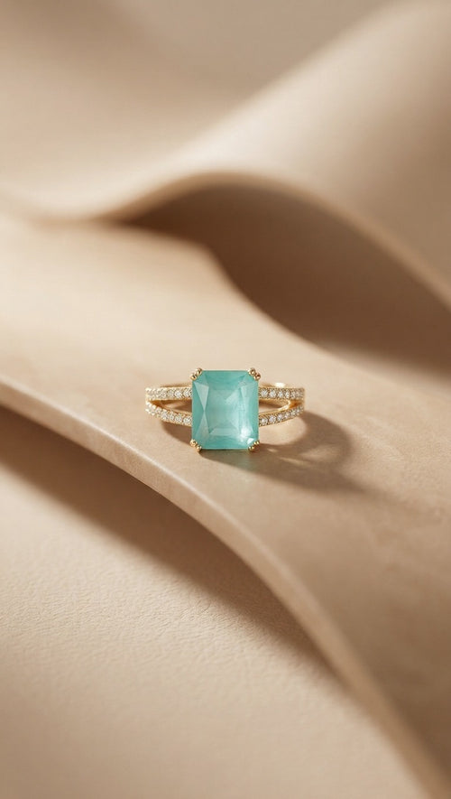 The Dual-Lustre Anthology: Bimetallic Emerald & Rose-Quartz Solitaires, Celestial Moon-Phase Bands & Geometric Astral Rings