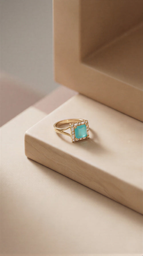 The Aquamarine Eminence: Bimetallic Glaucous Statement Ring