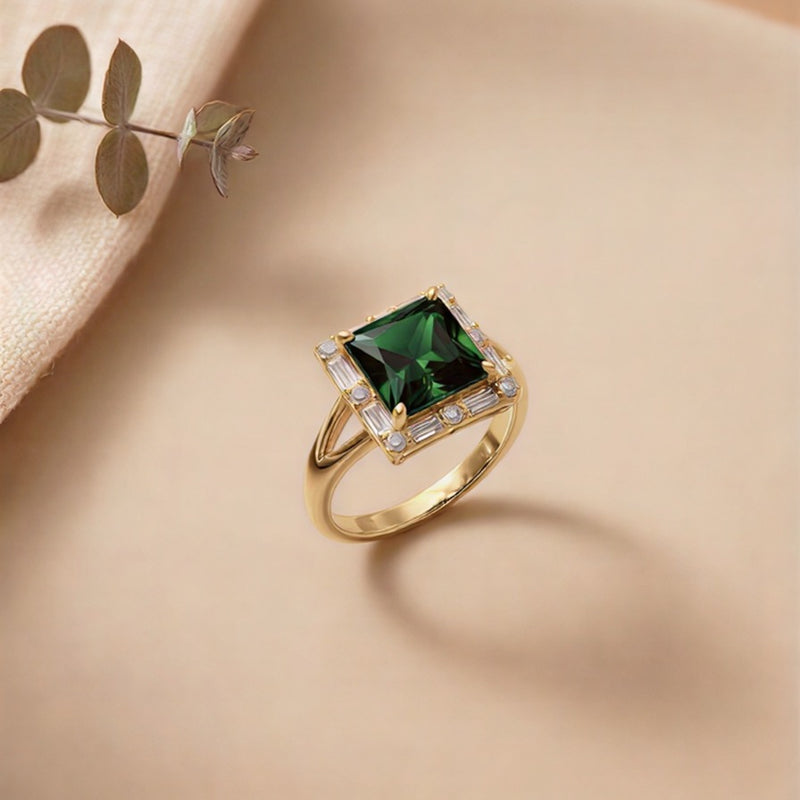 The Emerald Sovereign: Dual-Finish Pear-Cut Verdant Statement Ring