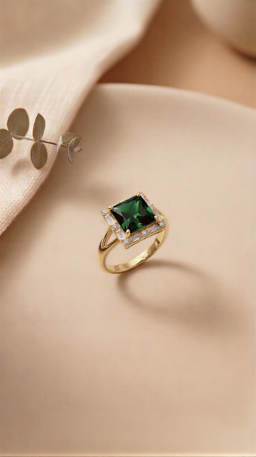 The Emerald Sovereign: Dual-Finish Pear-Cut Verdant Statement Ring