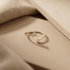 The Dual-Lustre Anthology: Auric Enamel Clover Suites & Bimetallic Geometric Solitaires