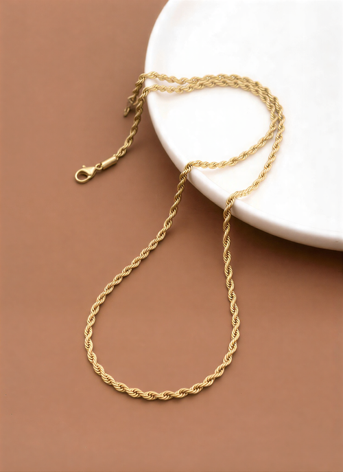 Minimalist Venetian Link Chain – Sleek Metallic Everyday Necklace