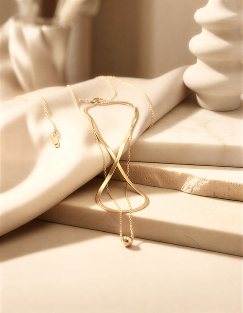 Classic Floral Garden Necklace – Shimmering Metallic Pendant